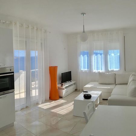 White Residence Apartament Saranda Kültér fotó
